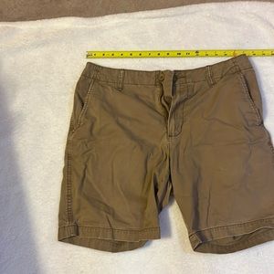 Old Navy khaki shorts – 34 waist